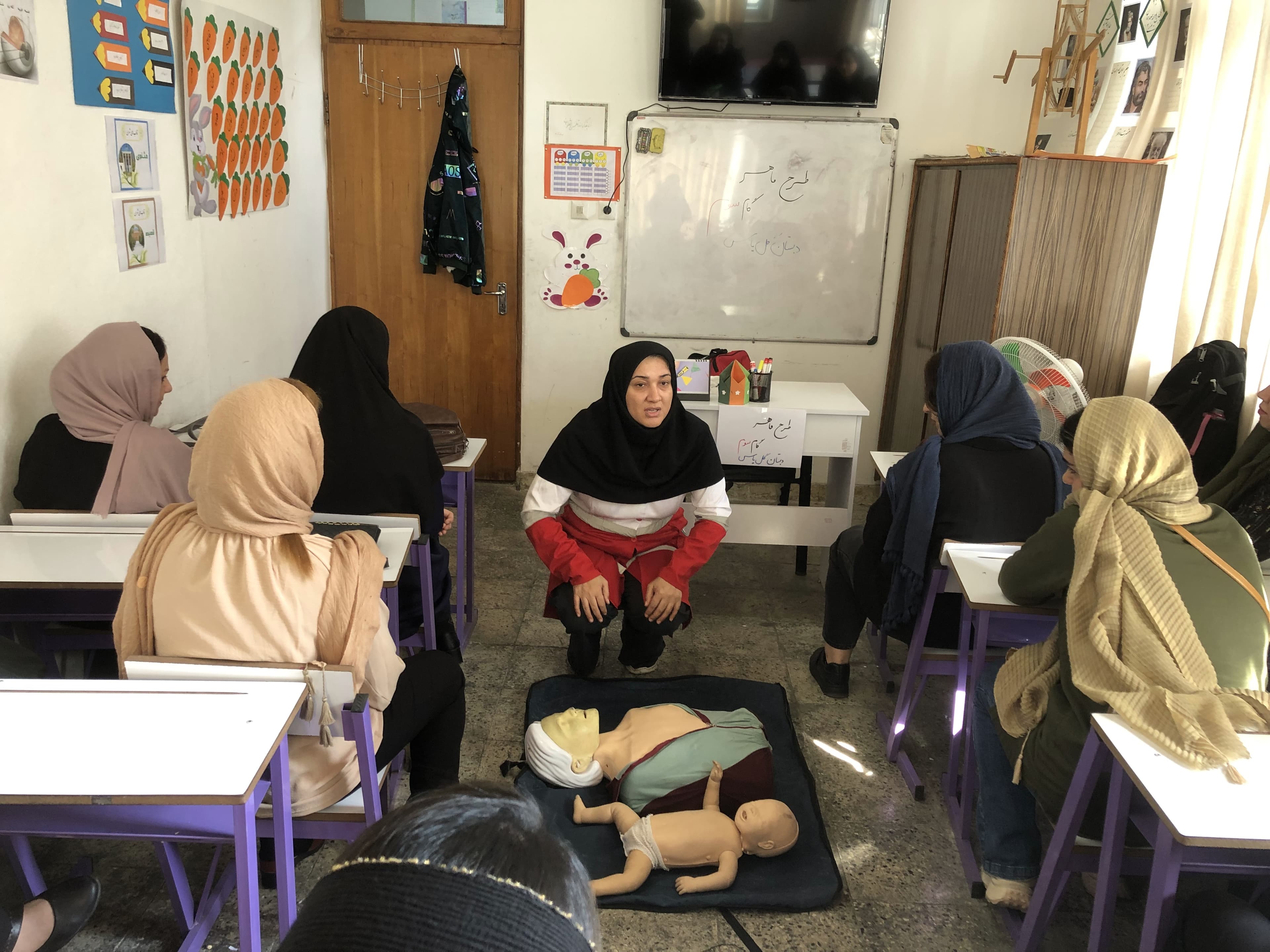 مجتمع آموزشی گل یاس